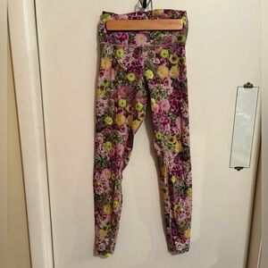 Lululemon patterned tights light compression with no labels size 6